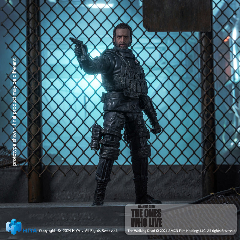 HIYA Exquisite Mini Series 1/18 Scale 4 Inch The Walking Dead The Ones Who Lived Rick Action Figure